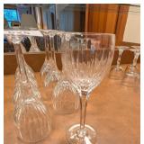 (8) Stemmed Wine Glasses