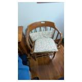 Spindle Barrel Chair w/ (2) Pillows