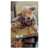 Boyds Bear + Figurine