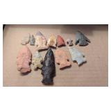 (12) Native American Artifacts / Arrowheads