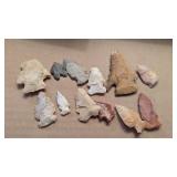 (12) Native American Artifacts / Arrowheads