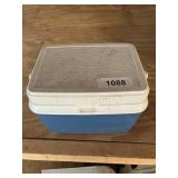 Rubbermaid Cooler/Lunch Box