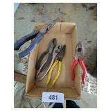 (5) Pliers