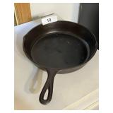 #8 Three Notch Lodge Skillet