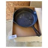 Griswold #8 Cast Iron Skillet +