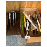 Assorted Knives