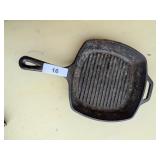 Lodge Square Cast Iron Skillet - 10.5"