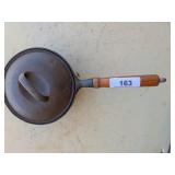 Cast Iron 2 qt. Saucepan w/ Lid
