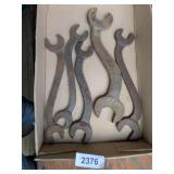 (5) Curved Wrenches