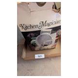 Vintage Kitchen Magician Food Cutter