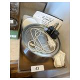 Pet Waterer & Cat Bowls