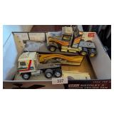(2) Toy Semi