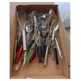 Assorted Kitchen Utensils