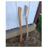 (2) Axes