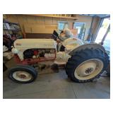 Ford Tractor 8N-B Gold Edition -*