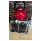 GE Four Slice Toaster & Tea Kettle