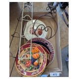 Wall Plate Holders & Decorative Plates