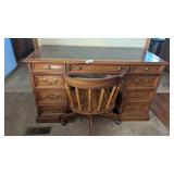 Wooden? Desk w/ Rolling Desk Chair