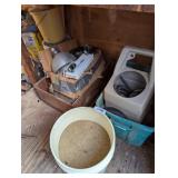 Tote w/ Sand, Light Bar & Other