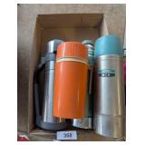 (4) Thermoses