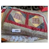 Table Runner & Placemats Assortment