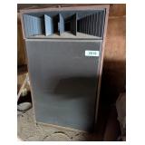 (2) Realistic Mach One Speakers
