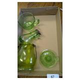 Vintage Green Depression? Juicer w/