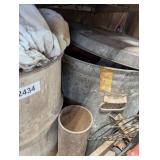 Small Barrel & Metal Trash Can w/