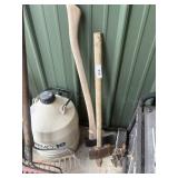 Ax & sledge hammer