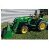 2018John Deere 3032E Tractor w/ 300E Loader Books
