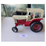 International 1066 Farmall Diecast Tractor
