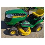 John Deere E110 Riding Lawn Mower - 38", 149hrs