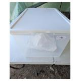 Homz 90 Quart Tote w/ Lid