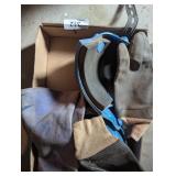 Knee Pads & Gloves