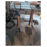 (2) Small Pitch Forks