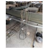 (5) Tomato Cages