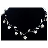 VINTAGE KLM SOLID STERLING DAISY LADIES NECKLACE