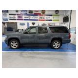 USED 2010 Chevrolet Suburban 1GNUKJE38AR174245