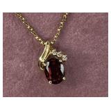 14kt Gold Necklace Necklace Garnet w Diamonds