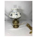 "The Tiny Juno"  Victorian Oil Lamp