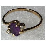 Amethyst and Diamond Chip10 kt Gold Ring