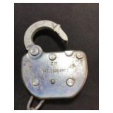 C R Padlock