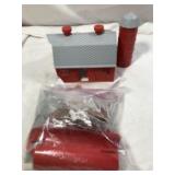 Plastic Barn Model Train Buildings & Animals