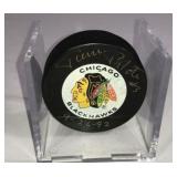 Autograph Chicago Blackhawks Puck Pierre Pilote
