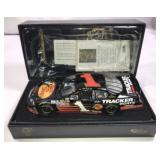 Martin Truex Jr. 2007 Monte Carlo SS Owners Elite