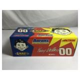 Kenny Wallace, 2004 Monte Carlo #00