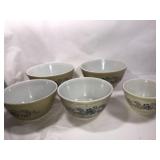 PYREX Homestead Mixing Bowl Collection
