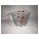 PYREX 1 Liter Glass Measuring Pourer