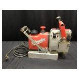 Milwaukee Magnectic Base Drill