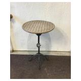 Wicker/Metal Table